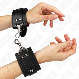 Obsenza - KINK Verstellbare Dungeon Handgelenksfesseln mit Sicherheitsschloss - Schwarz - Image 1