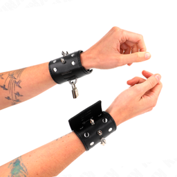 Obsenza&#x20;-&#x20;KINK&#x20;Punk&#x20;Spike&#x20;Wrist&#x20;Restraints&#x20;25x6&#x20;cm&#x20;for&#x20;BDSM&#x20;Control&#x20;-&#x20;Image&#x20;1