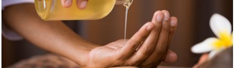 Massage Nuru - Tout ce qu'il faut savoir sur cette technique sensuelle