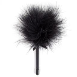 Obsenza&#x20;-&#x20;Secret&#x20;Play&#x20;Feather&#x20;Duster&#x20;for&#x20;Sensual&#x20;Play&#x20;and&#x20;Teasing&#x20;-&#x20;Black&#x20;-&#x20;Image&#x20;1