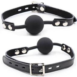 Obsenza - OHMAMA Fetisch Silikon-Ballgag mit Leder-Gürtel und Vorhängeschloss - Image 1